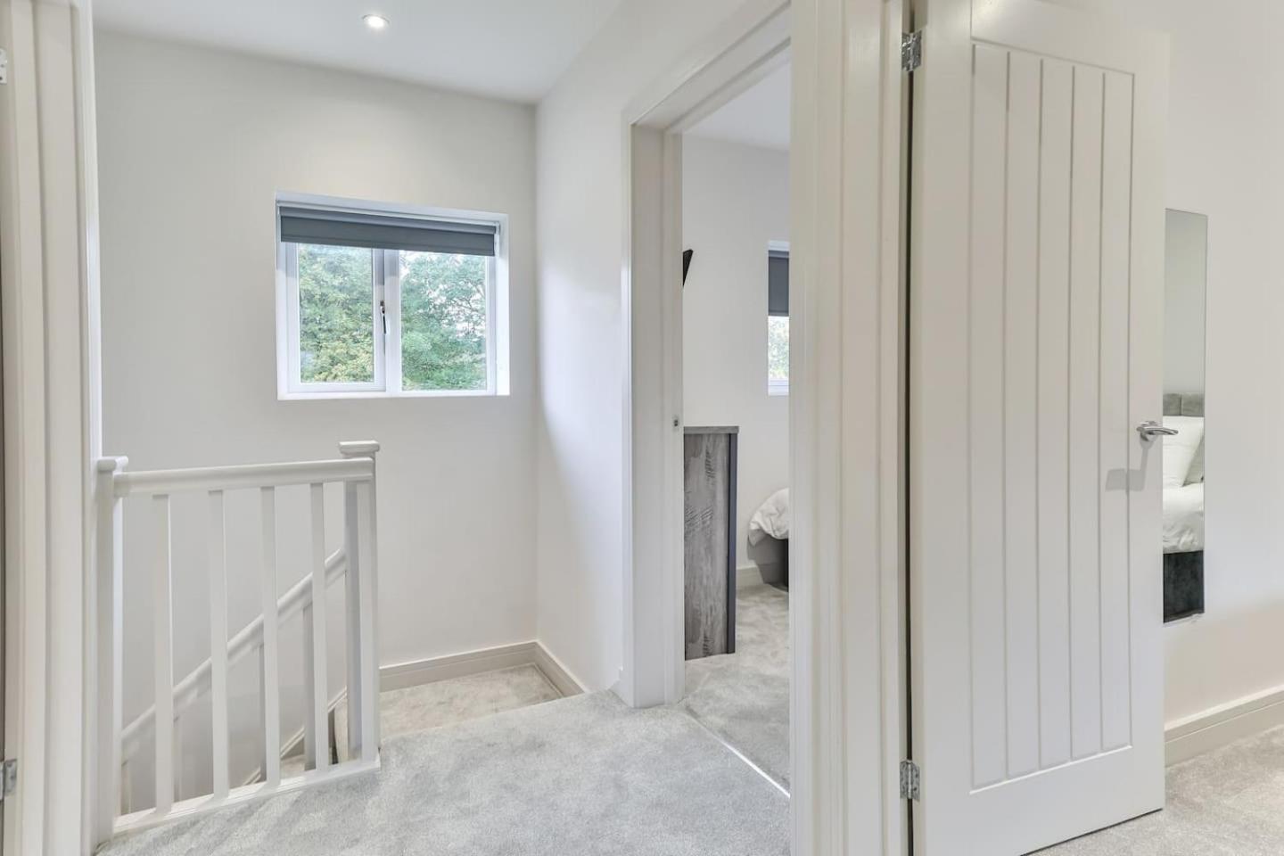 3 Bed Refurbished, Modern House, Wifi, Patio Area Villa Sheffield Exterior photo