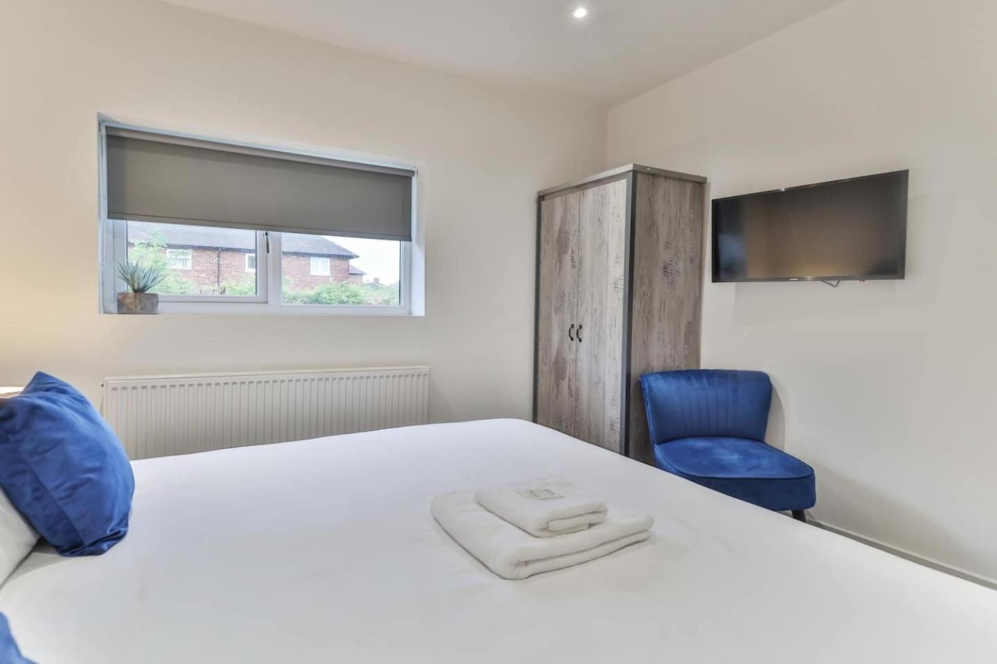 3 Bed Refurbished, Modern House, Wifi, Patio Area Villa Sheffield Exterior photo